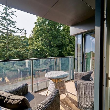 Laguna Ogrody Pieniawskie 33 Emerald Vip-Z Balkonem 波兰尼卡-兹德鲁伊 外观 照片