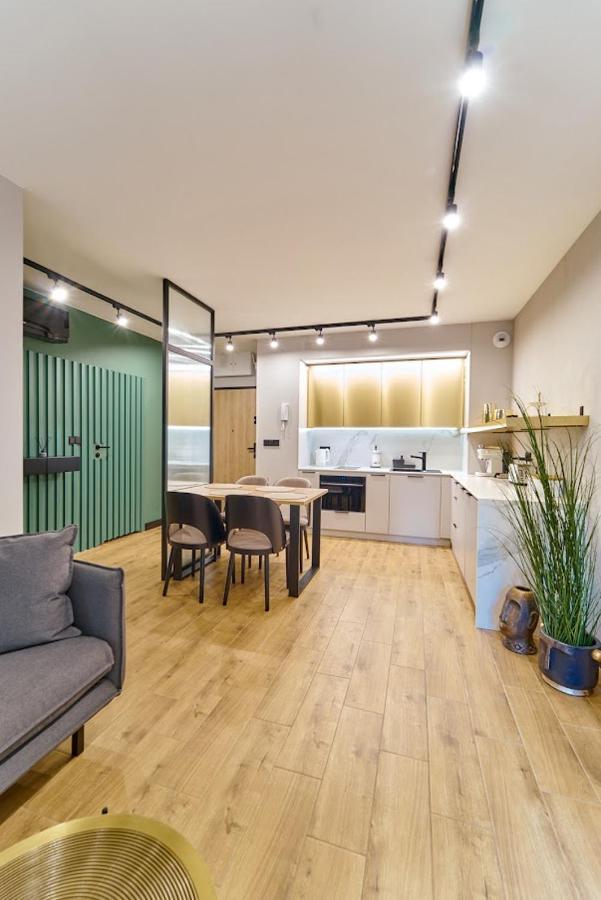 Laguna Ogrody Pieniawskie 33 Emerald Vip-Z Balkonem 波兰尼卡-兹德鲁伊 外观 照片