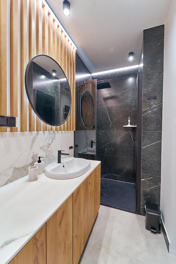 Laguna Ogrody Pieniawskie 33 Emerald Vip-Z Balkonem 波兰尼卡-兹德鲁伊 外观 照片